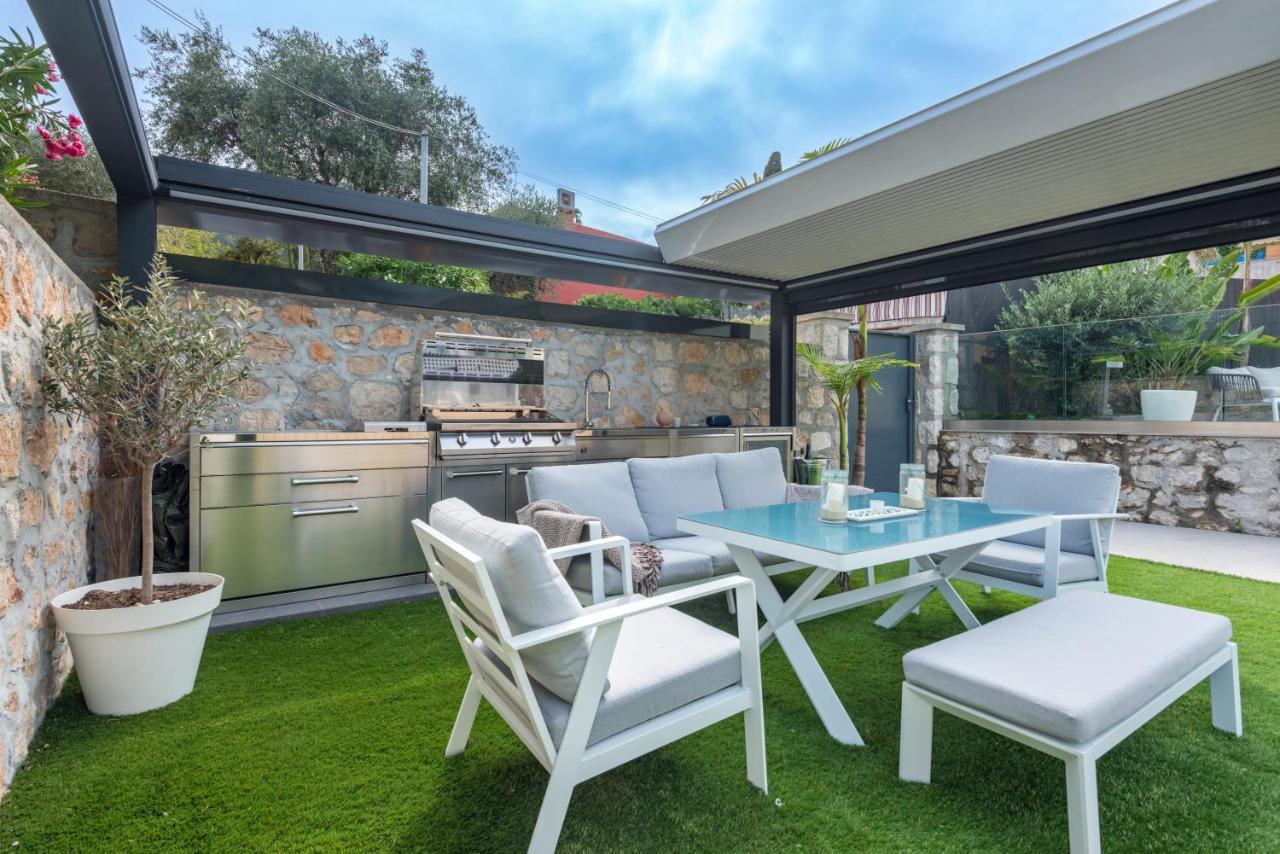 Deluxe Villa Graziella 200 M From The Beach Èze Екстериор снимка