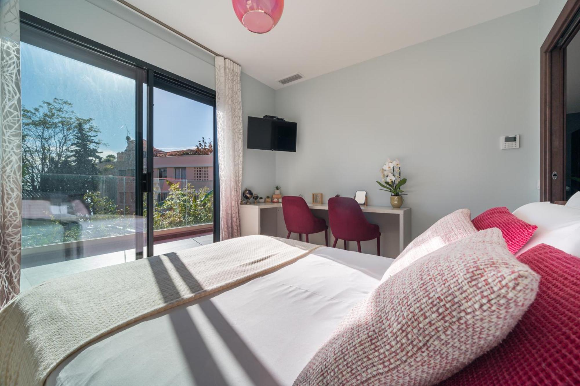 Deluxe Villa Graziella 200 M From The Beach Èze Екстериор снимка